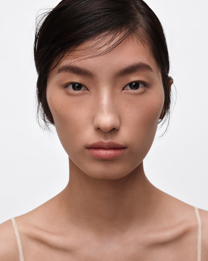 PRADA Reveal Mesh Cushion Foundation 