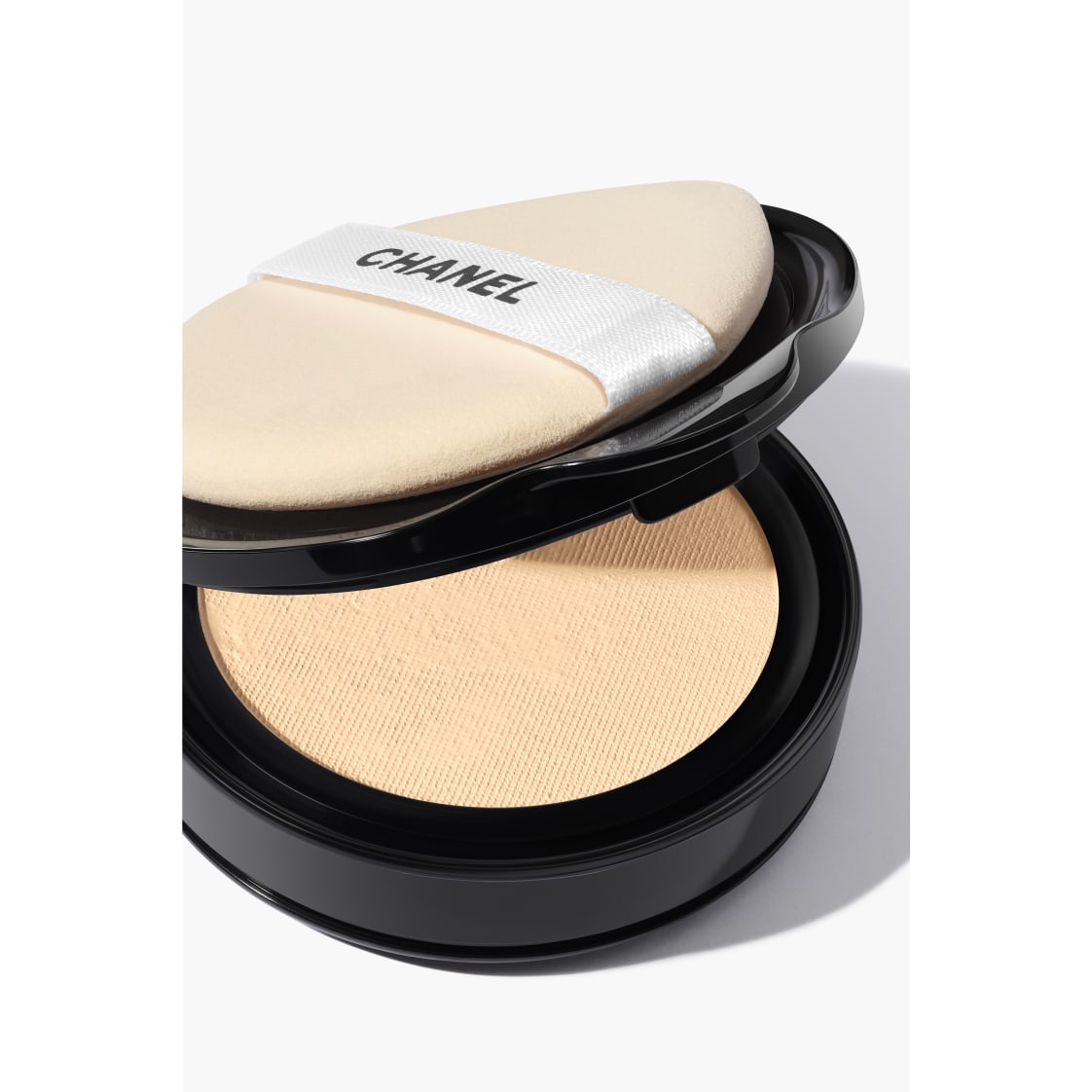 Phấn Nước CHANEL Ultra Le Teint Cushion #B00 - Fair-Kallos