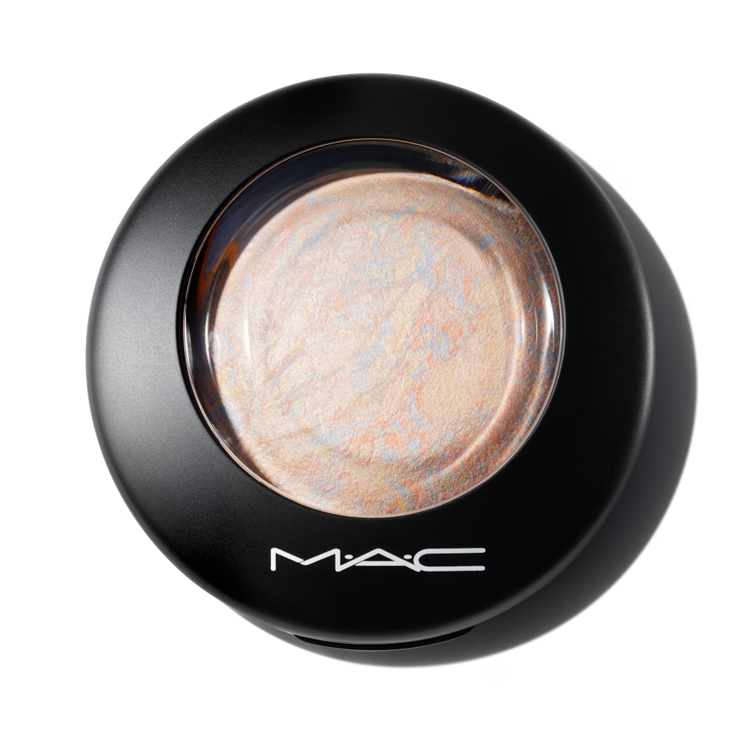 Phấn Phủ Bắt Sáng MAC Mineralize Skinfinish #Lightscapade