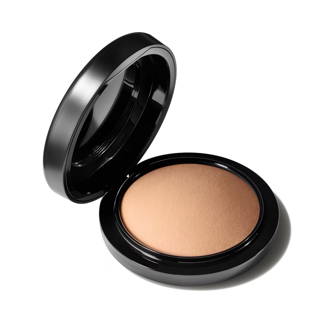 Phấn Phủ MAC Mineralize Skinfinish Natural #Medium Tan