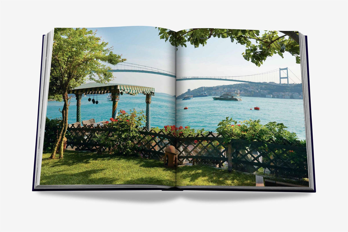 Sách ASSOULINE Bosphorus Private