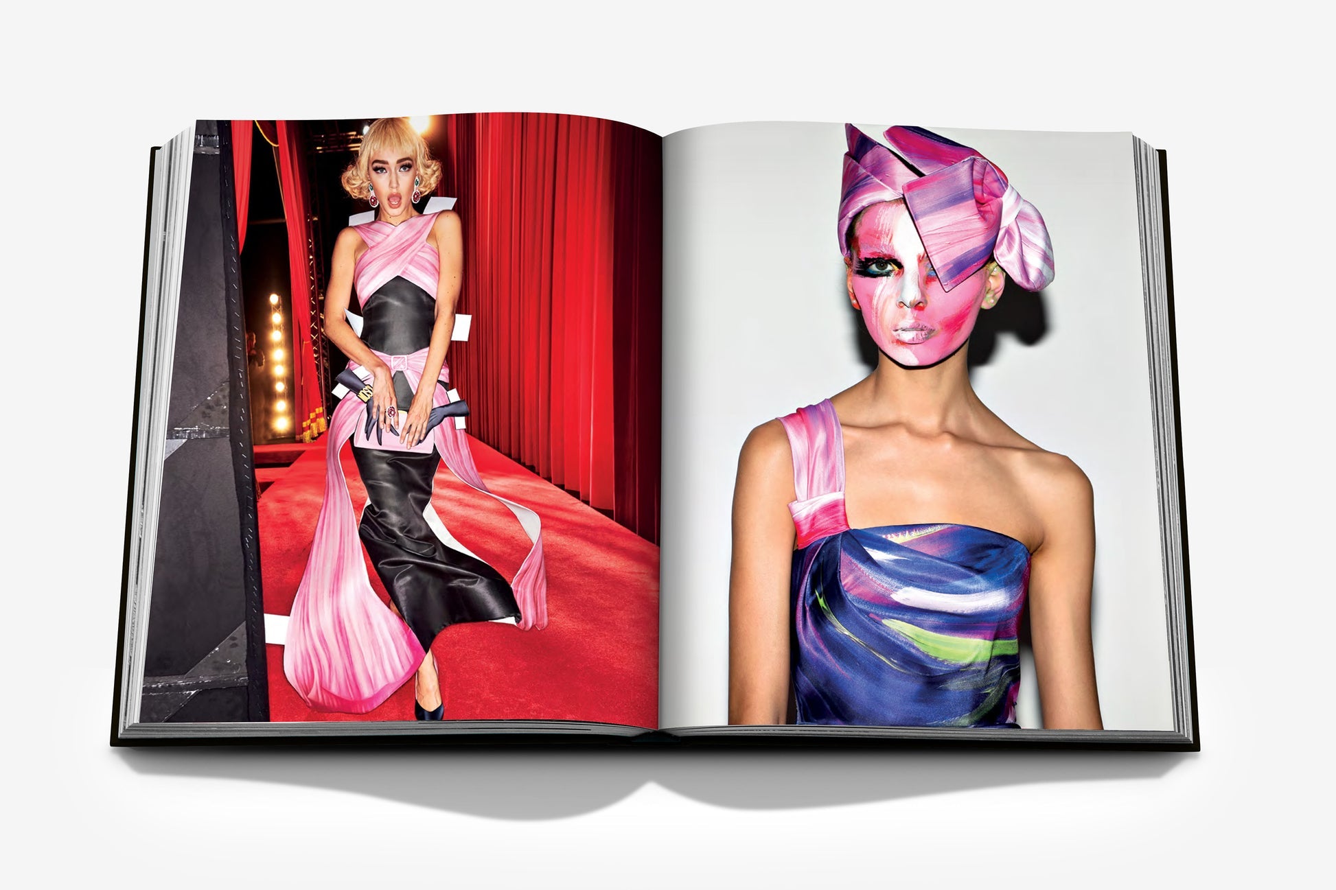 Sách ASSOULINE Moschino - Kallos Vietnam