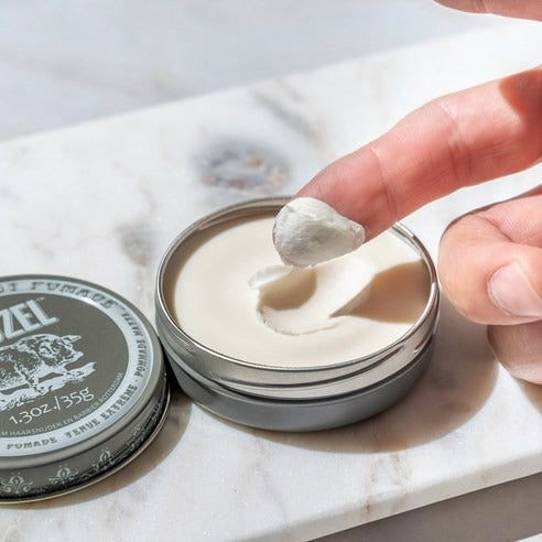 Sáp Vuốt Tóc REUZEL Extreme Hold Matte Pomade