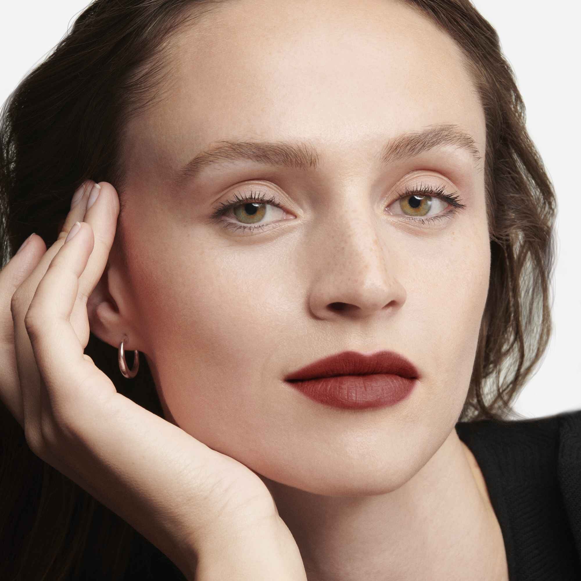 Son ARMANI Lip Maestro Satin #13 Gala Night - Kallos Vietnam