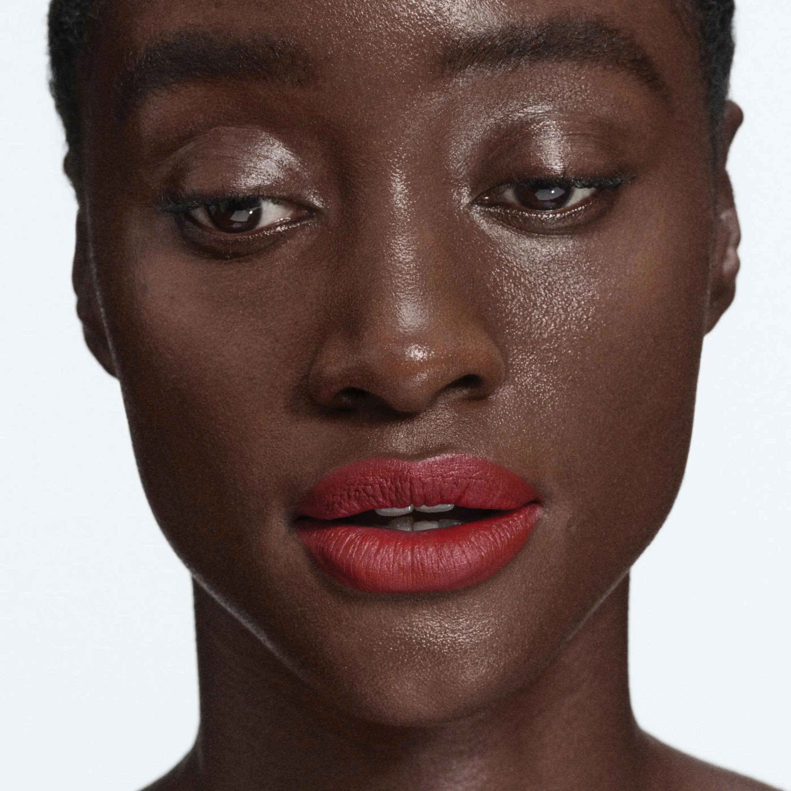Son BYREDO Liquid Lipstick Matte #259 Fire Grace-Kallos