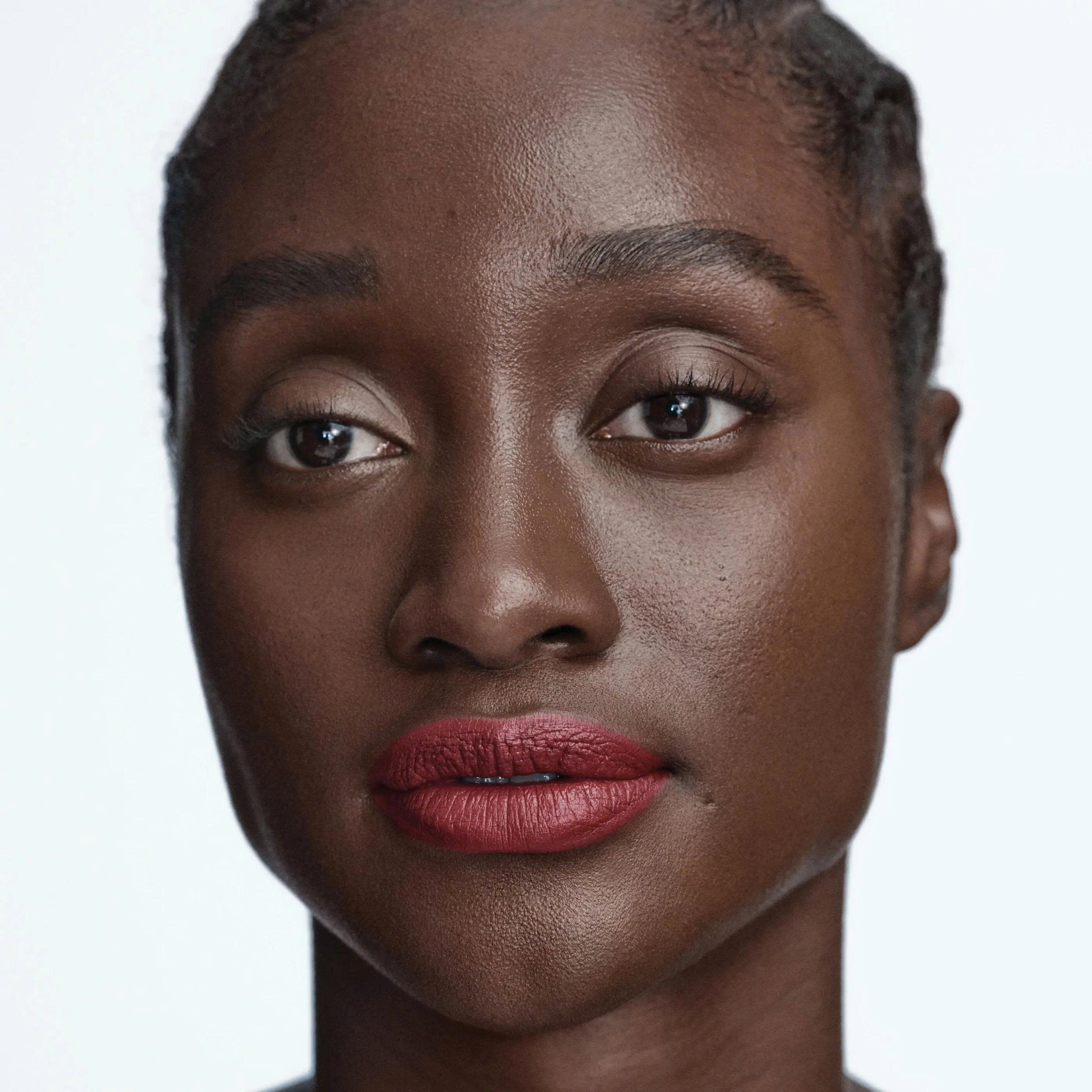Son BYREDO Matte Lipstick #236 Ombra-Kallos