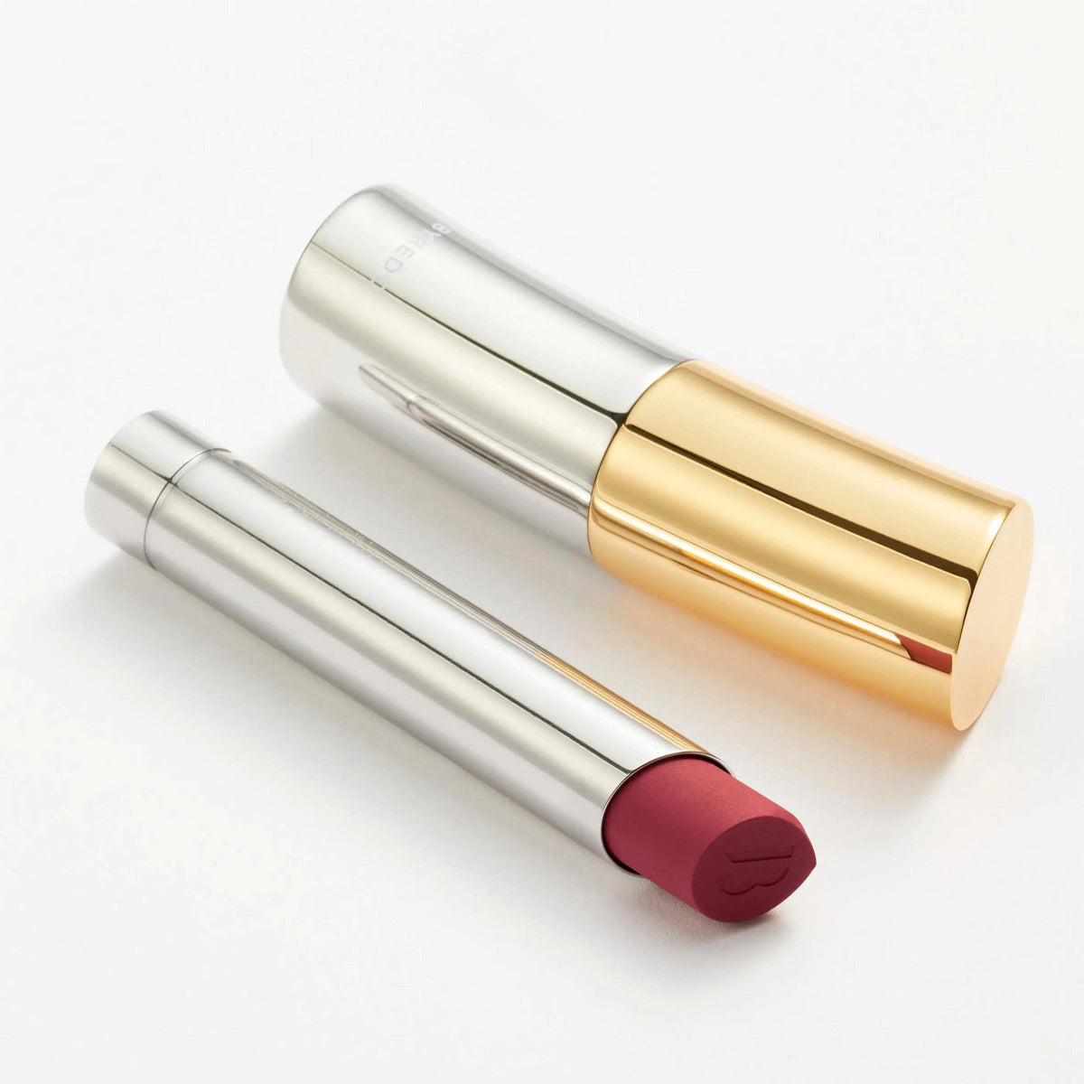 Son BYREDO Matte Lipstick #320 Attached