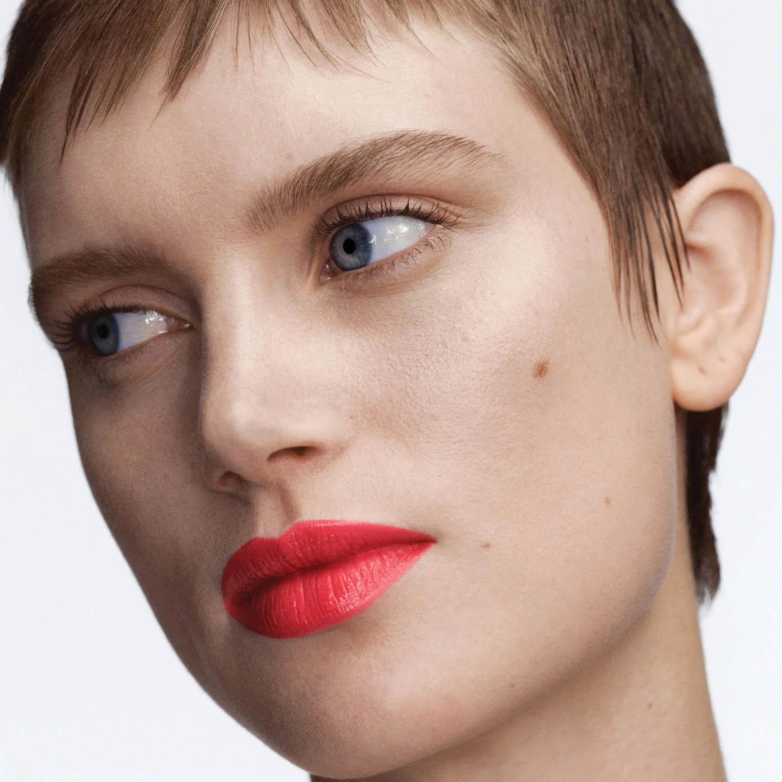 Son BYREDO Satin Lipstick #171 Subtropical-Kallos
