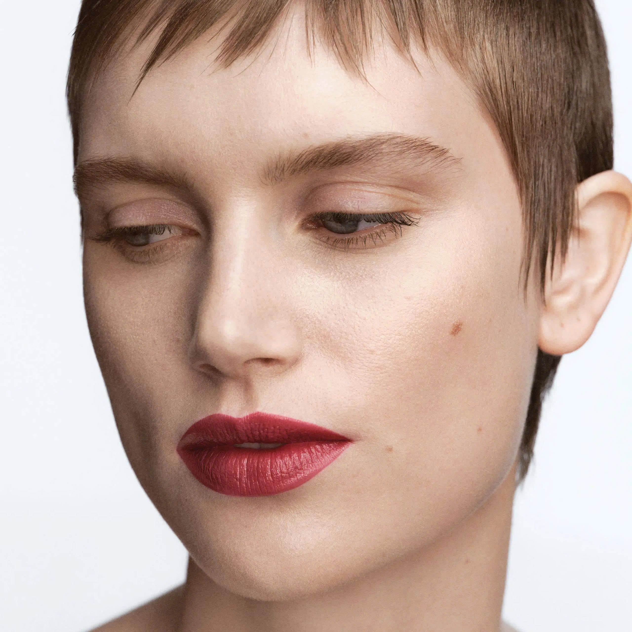 Son BYREDO Satin Lipstick #355 Decadance-Kallos