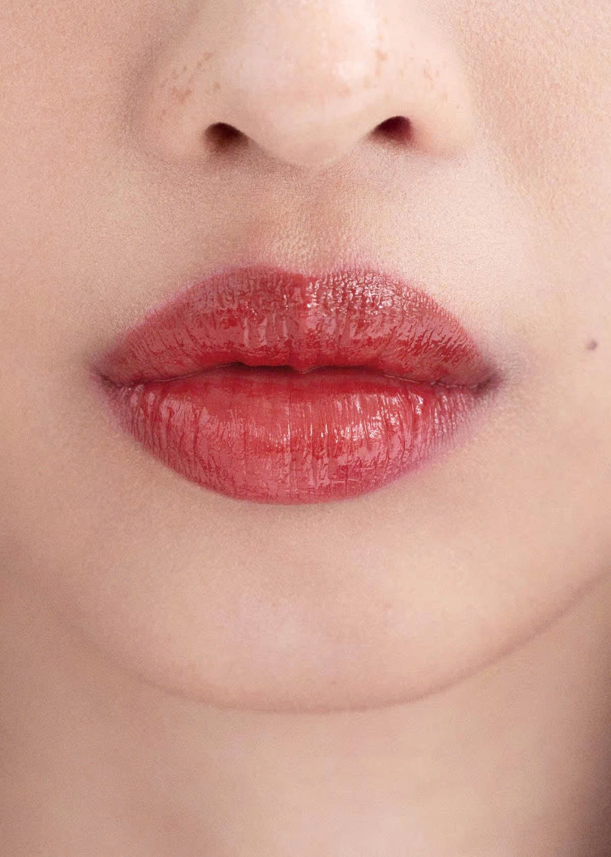 Son BYREDO Tinted Lip Care #300 Cloud Busting