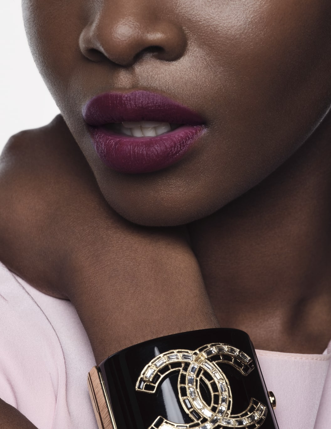 Son CHANEL 31 Le Rouge #24 Rouge Mystique - Black Red-Kallos