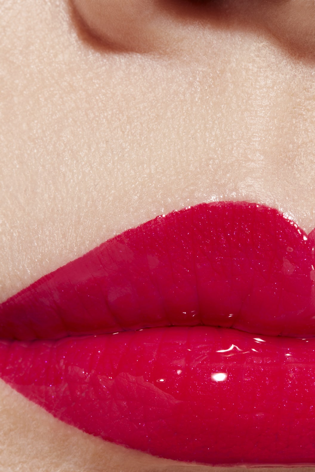 Son CHANEL Le Rouge Duo Ultra Tenue Lip Colour #Strawberry Red - Kallos Vietnam