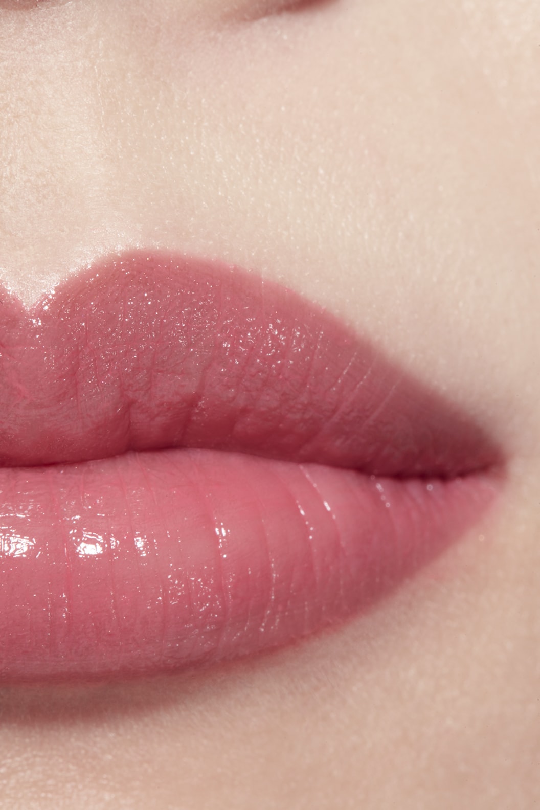 Son CHANEL Les Beiges Healthy Glow Lip Balm #Light - Kallos Vietnam