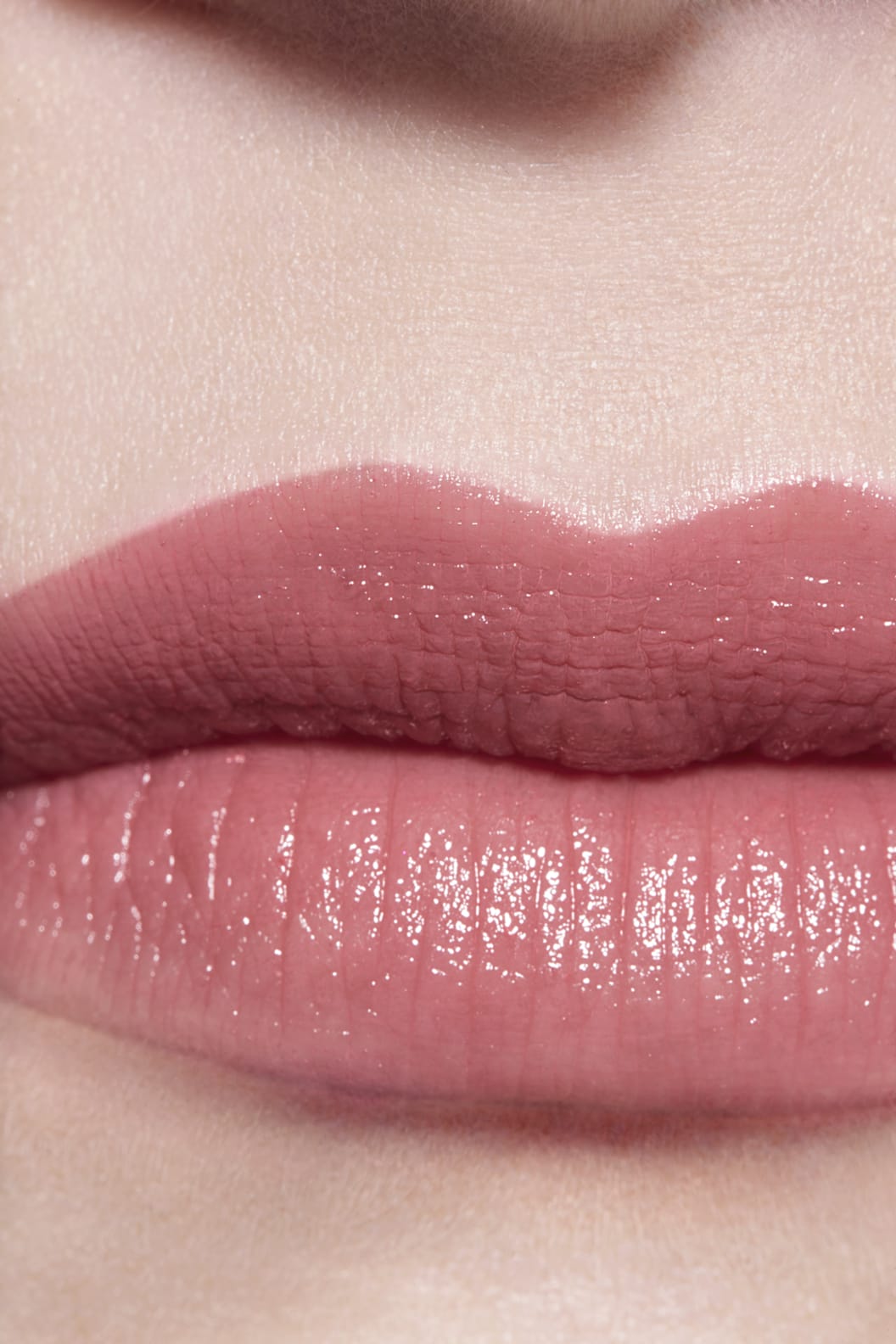 Son CHANEL Les Beiges Healthy Glow Lip Balm #Warm - Kallos Vietnam