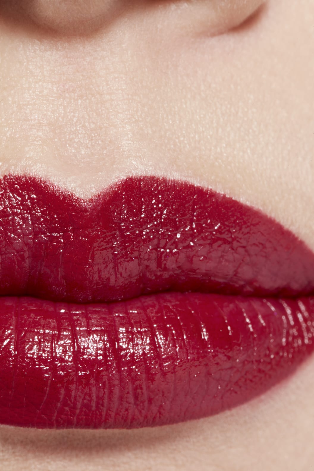 Son CHANEL Rouge Allure #104 Passion - Intense Blue Red - Kallos Vietnam