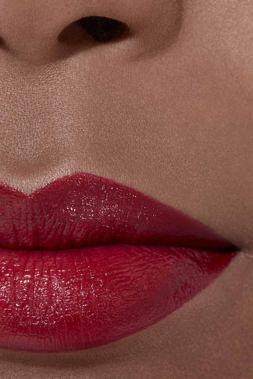 Son CHANEL Rouge Allure #104 Passion - Intense Blue Red - Kallos Vietnam
