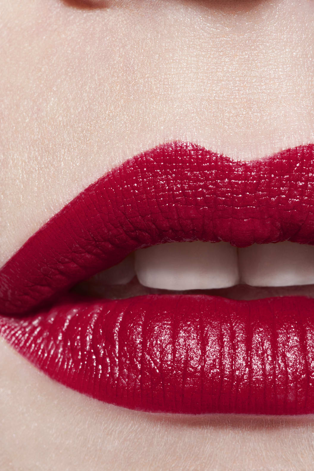 Son CHANEL Rouge Allure #104 Passion - Intense Blue Red - Kallos Vietnam