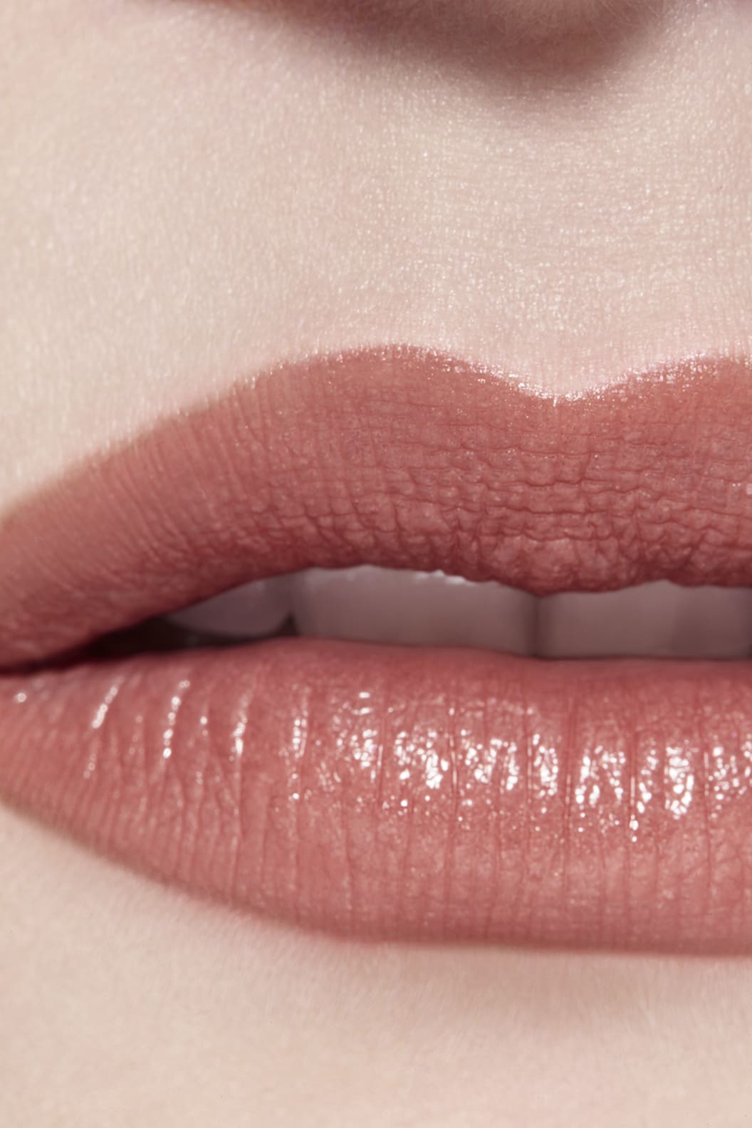 Son CHANEL Rouge Allure #196 À Demi-Mot - Rosy Beige - Kallos Vietnam