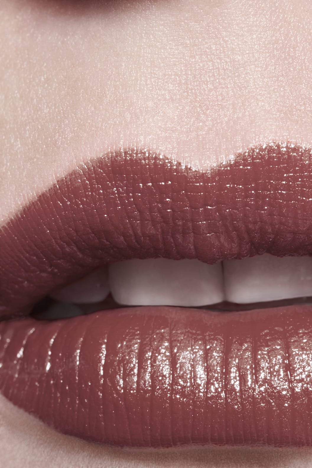 Son CHANEL Rouge Allure #199 Inattendu - Mauve Brown