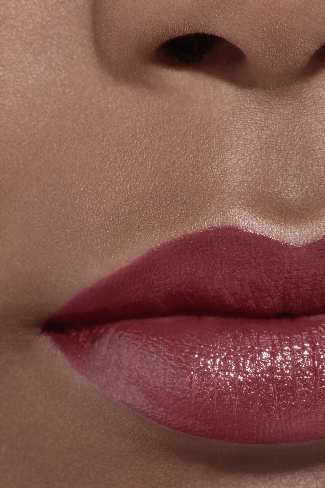 Son CHANEL Rouge Allure L’extrait Lip Colour #824 - Kallos Vietnam