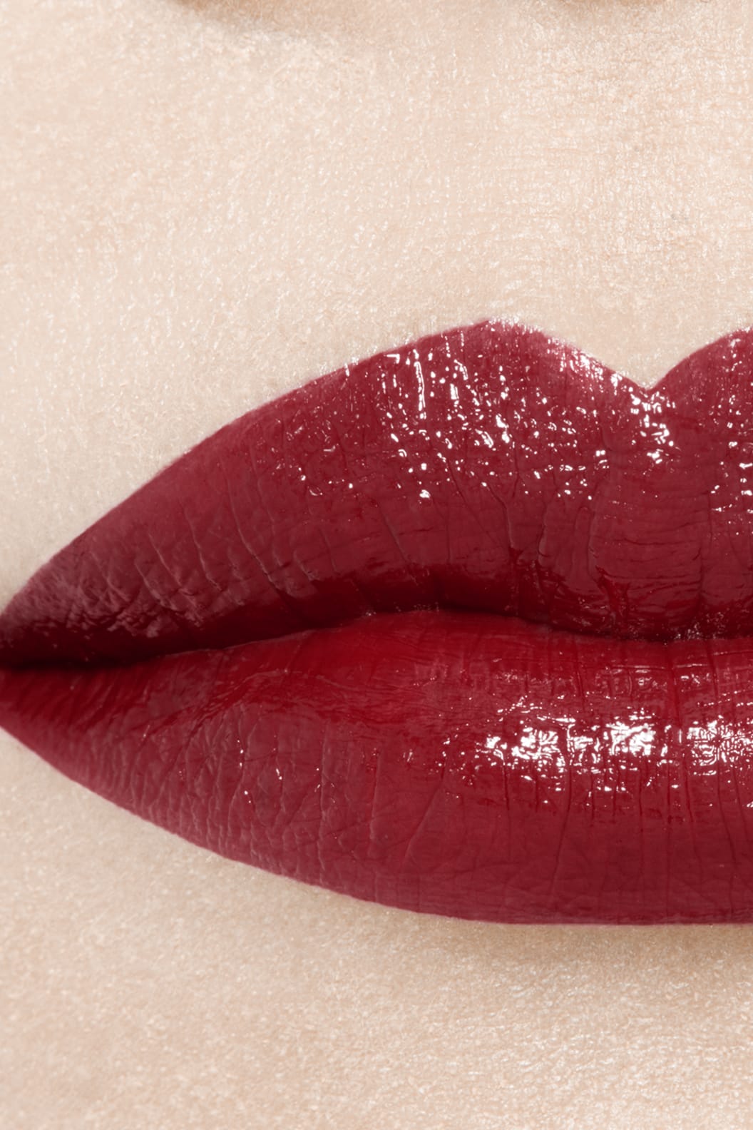 Son CHANEL Rouge Allure Laque #95 Spell - Deep Red - Kallos Vietnam