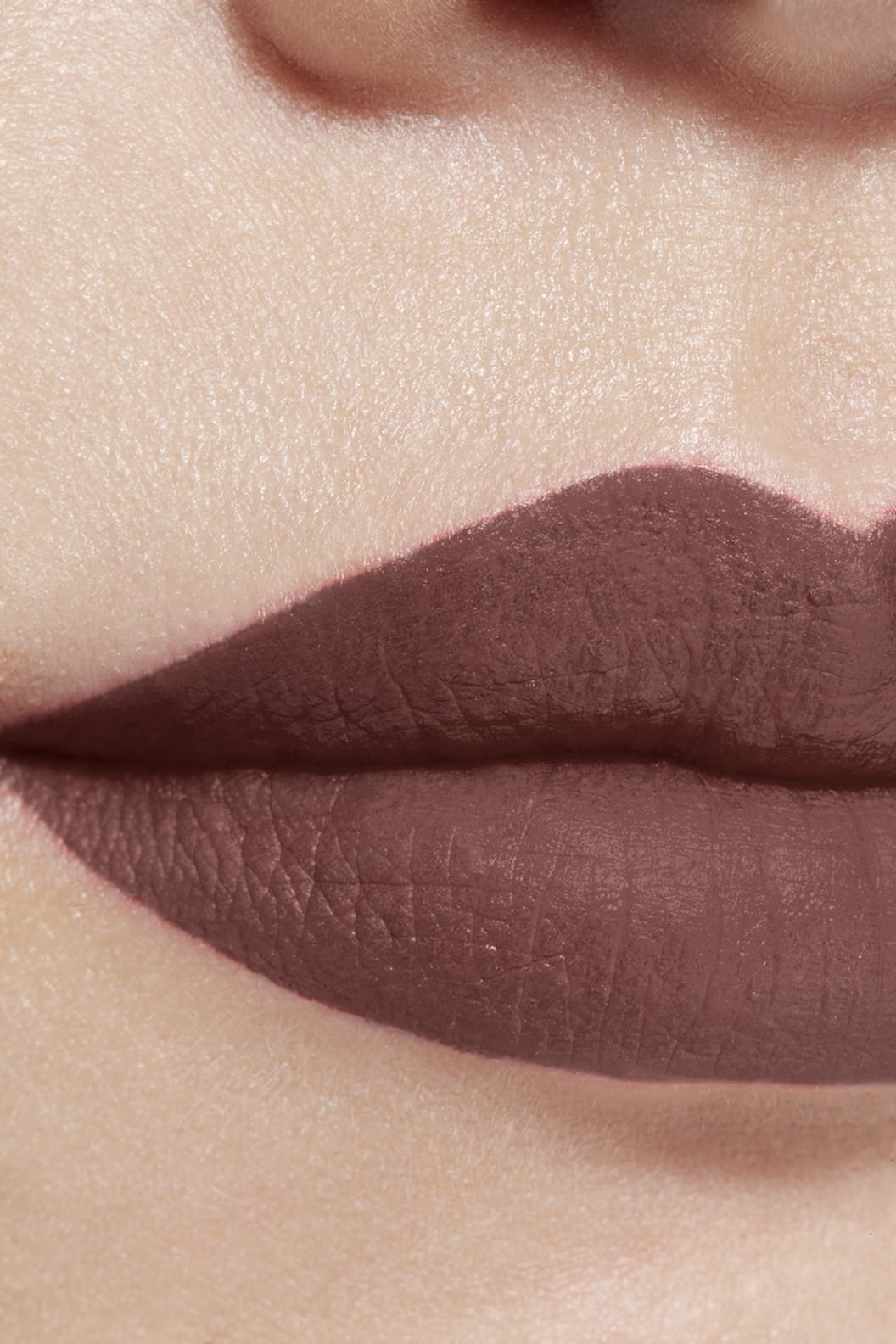 Son CHANEL Rouge Allure Liquid Velvet #234 Énigmatique - Deep Brown-Kallos