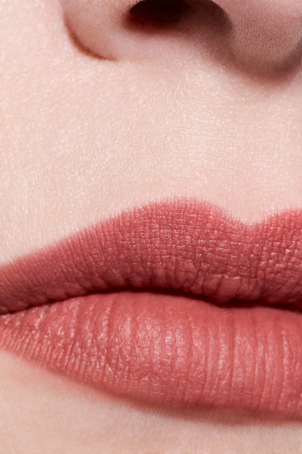 Son CHANEL Rouge Allure Velvet #77 Affranchie - Rosewood