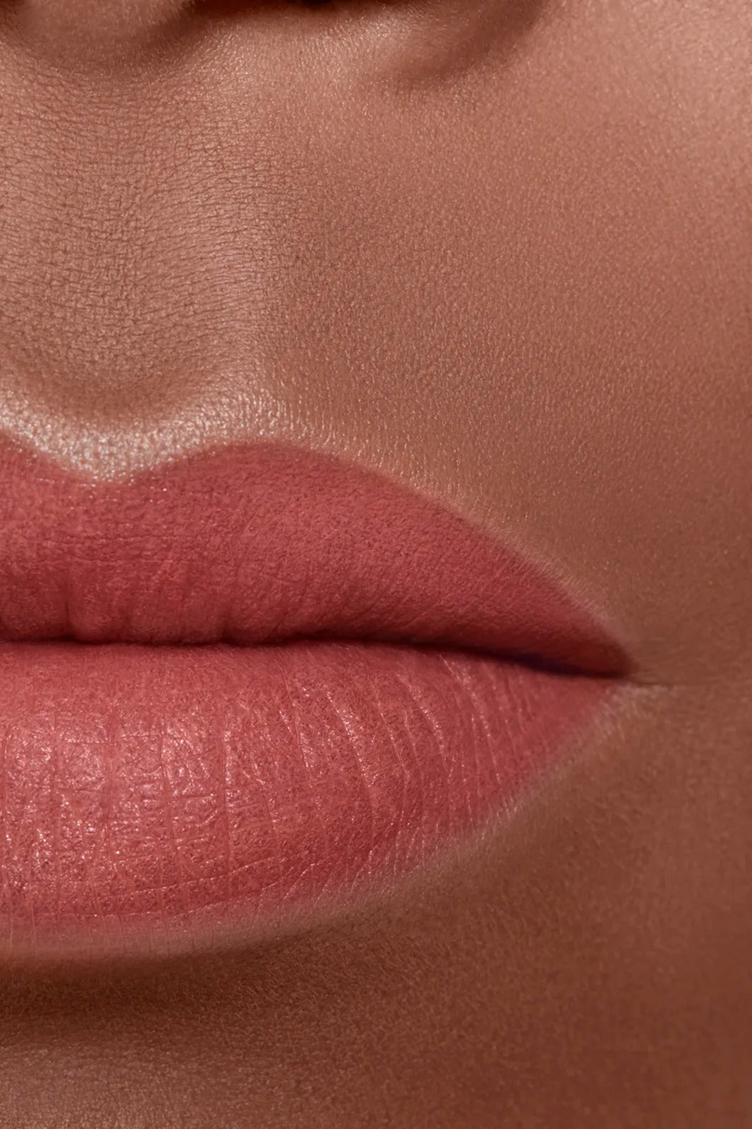 Son CHANEL Rouge Allure Velvet #77 Affranchie - Rosewood