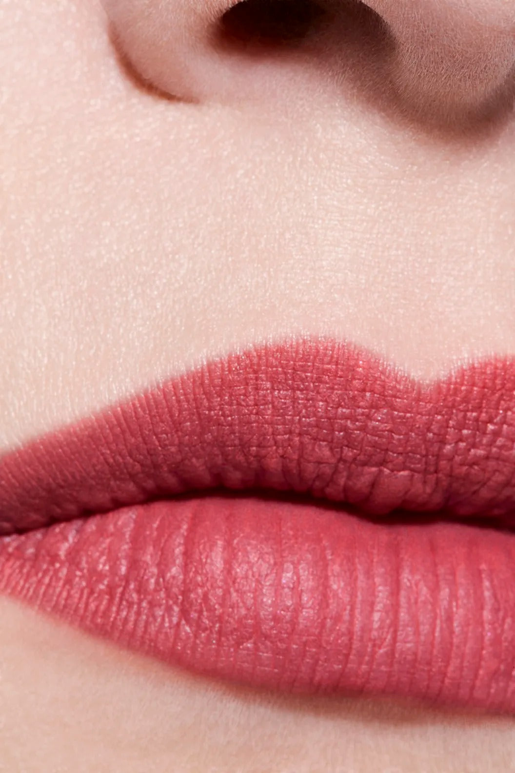 Son CHANEL Rouge Allure Velvet #79 Élégante - Brownish Pink-Kallos