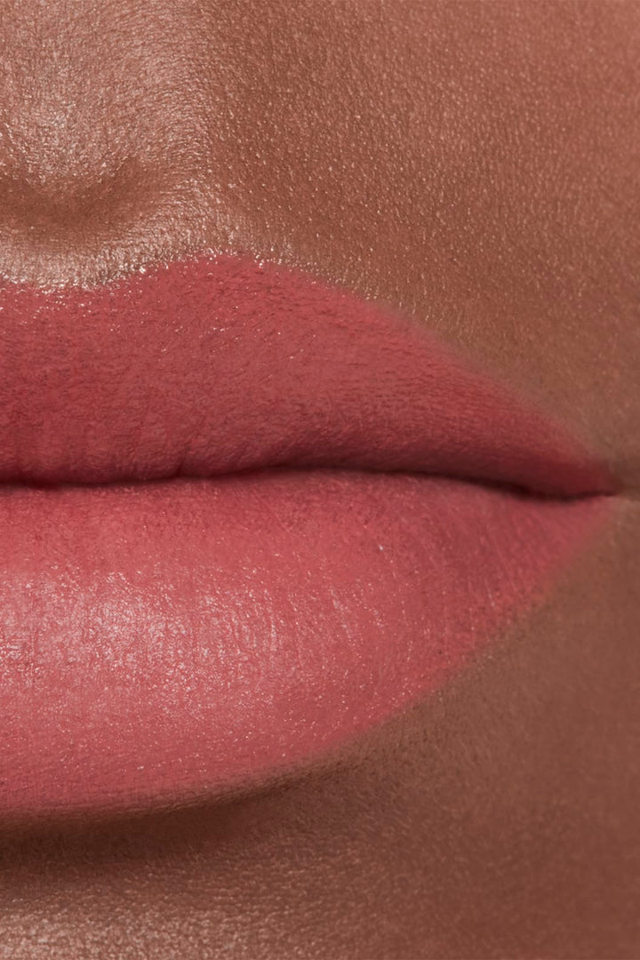Son CHANEL Rouge Allure Velvet Lip Colour 