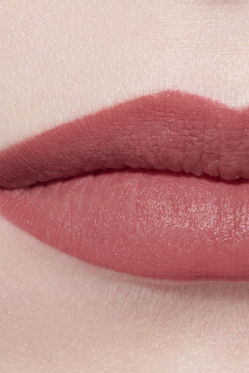 Son CHANEL Rouge Allure Velvet Lip Colour #Essentielle - Kallos Vietnam