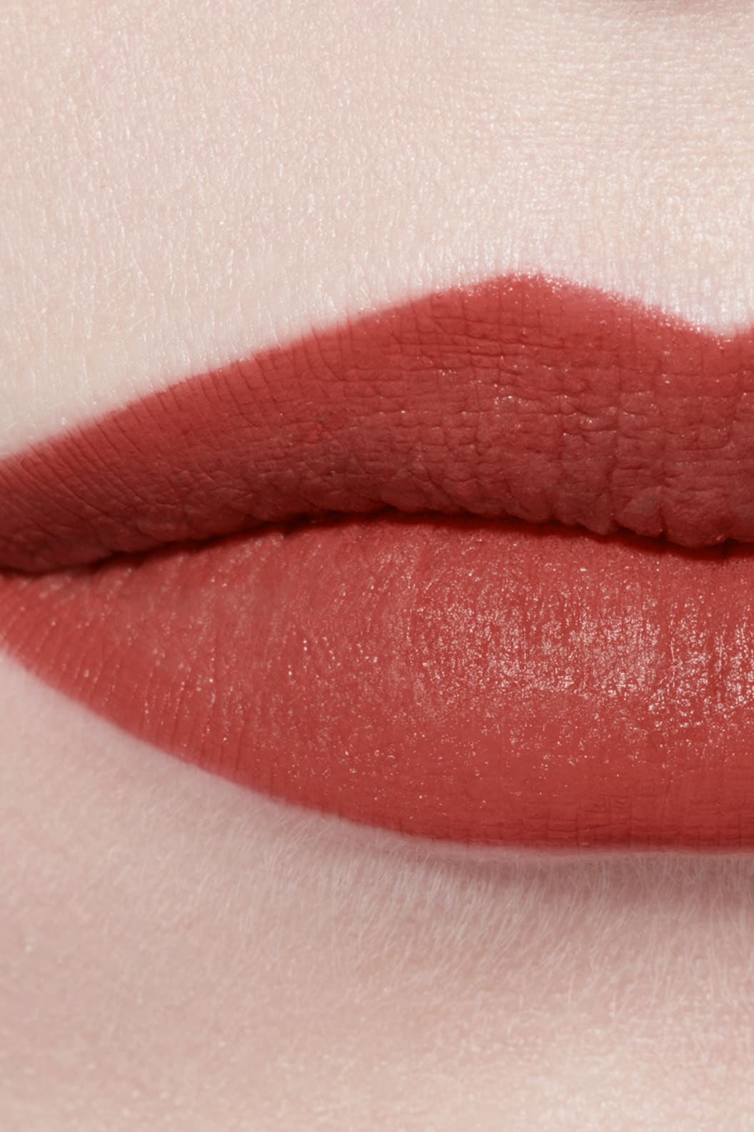 Son CHANEL Rouge Allure Velvet Nuit Blanche #01:00 A Brick Orange - Kallos Vietnam