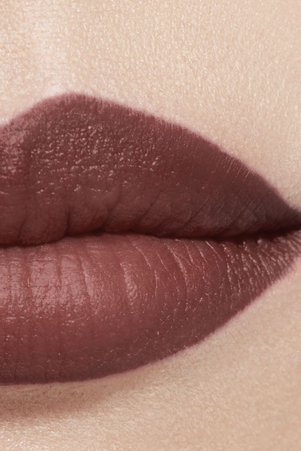 Son CHANEL Rouge Allure Velvet Nuit Blanche #04:00 A Warm Brown - Kallos Vietnam