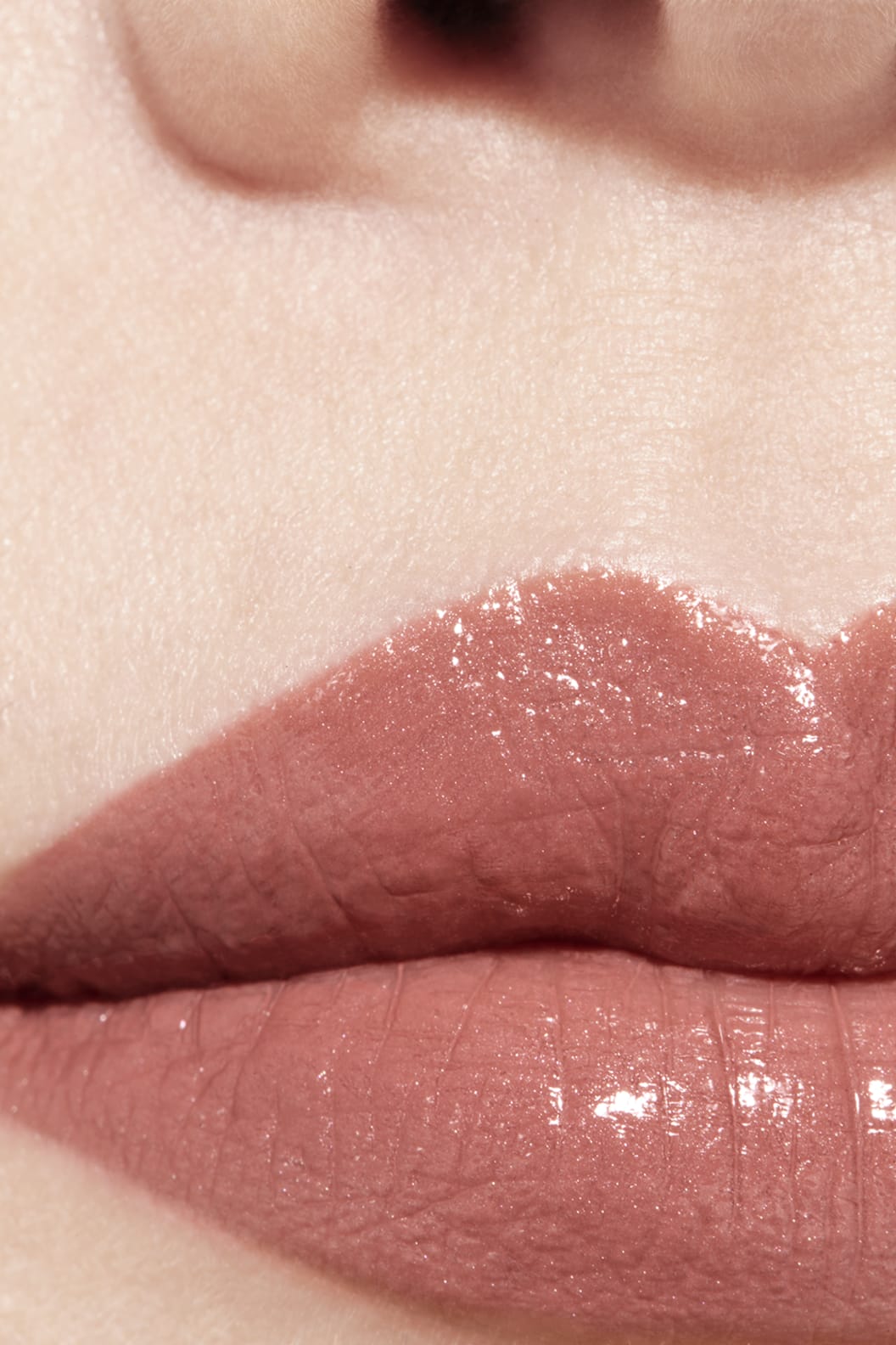 Son CHANEL Rouge Coco #402 Adrienne - Apricot Nude - Kallos Vietnam
