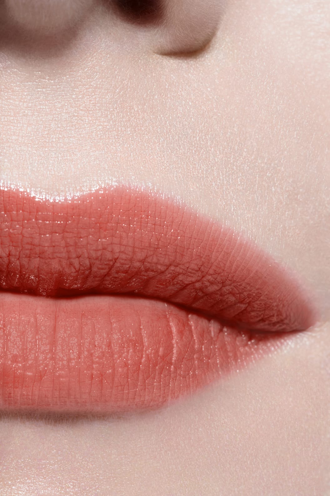 Son CHANEL Rouge Coco Baume #932 Anemone - Orangey Beige - Kallos Vietnam
