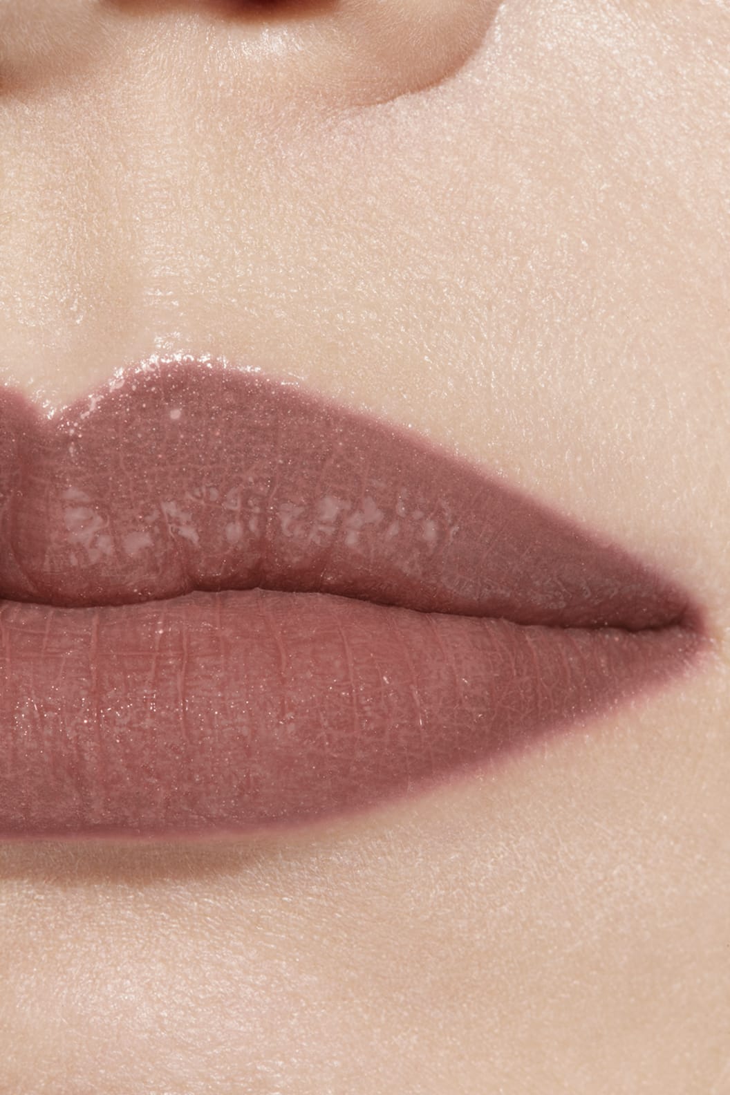 Son CHANEL Rouge Coco Baume #938 Keep Cool - A Frosted Mauve Beige - Kallos Vietnam