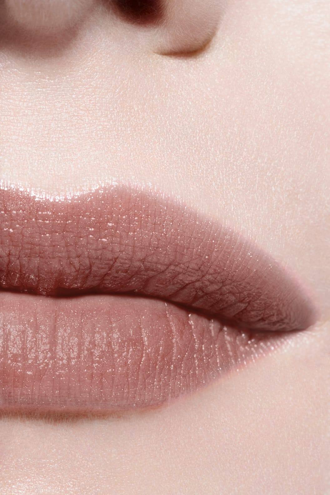 Son CHANEL Rouge Coco Baume #938 Keep Cool - A Frosted Mauve Beige - Kallos Vietnam