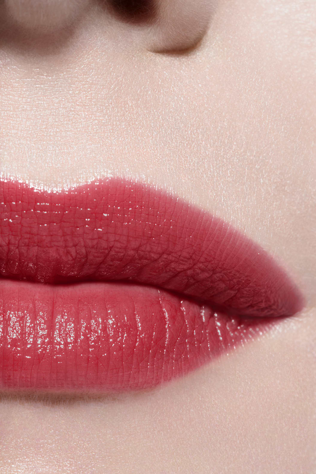 Son CHANEL Rouge Coco Baume Lip Balm #In Love - Kallos Vietnam