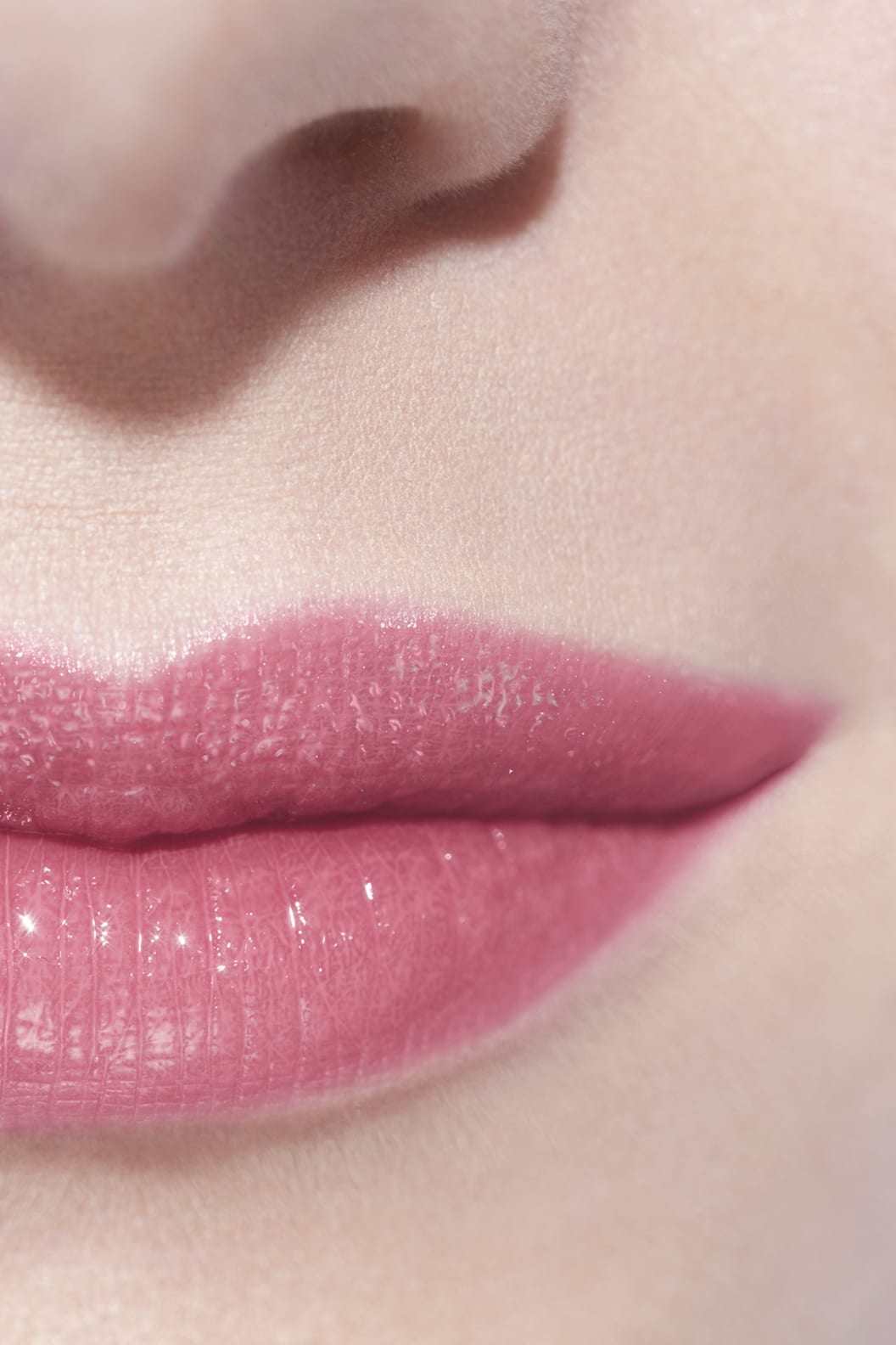 Son CHANEL Rouge Coco Baume Shine #758 Blushing Pink - Kallos Vietnam