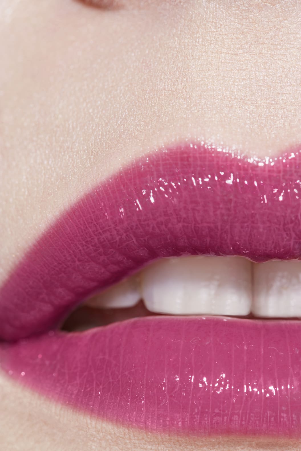 Son CHANEL Rouge Coco Flash #142 Crush - Light plum-Kallos
