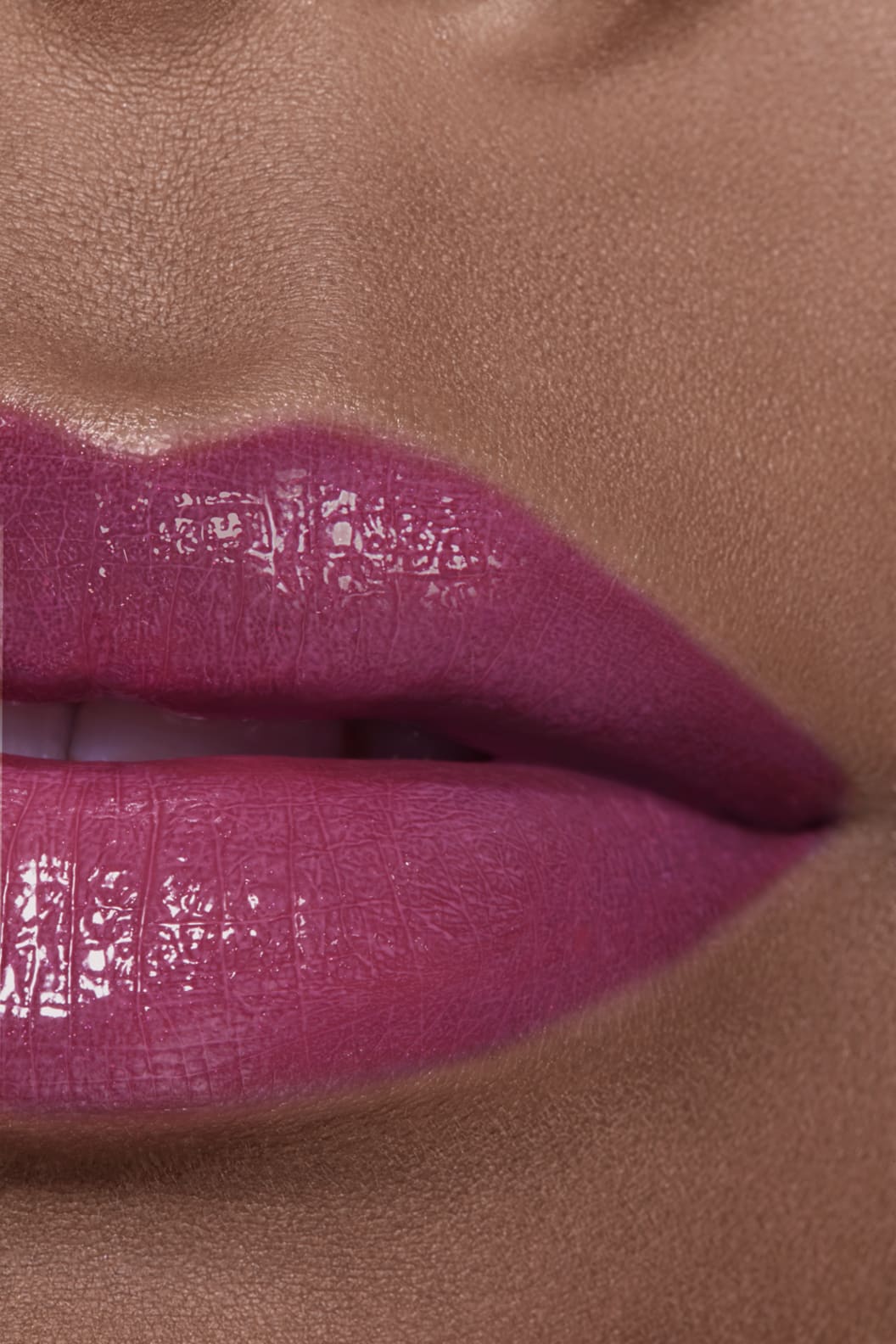 Son CHANEL Rouge Coco Flash #142 Crush - Light plum-Kallos