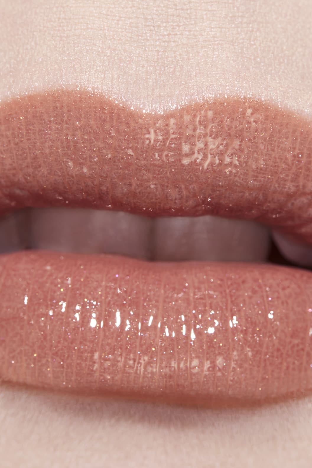 Son CHANEL Rouge Coco Flash Lip Colour #Easy - Kallos Vietnam
