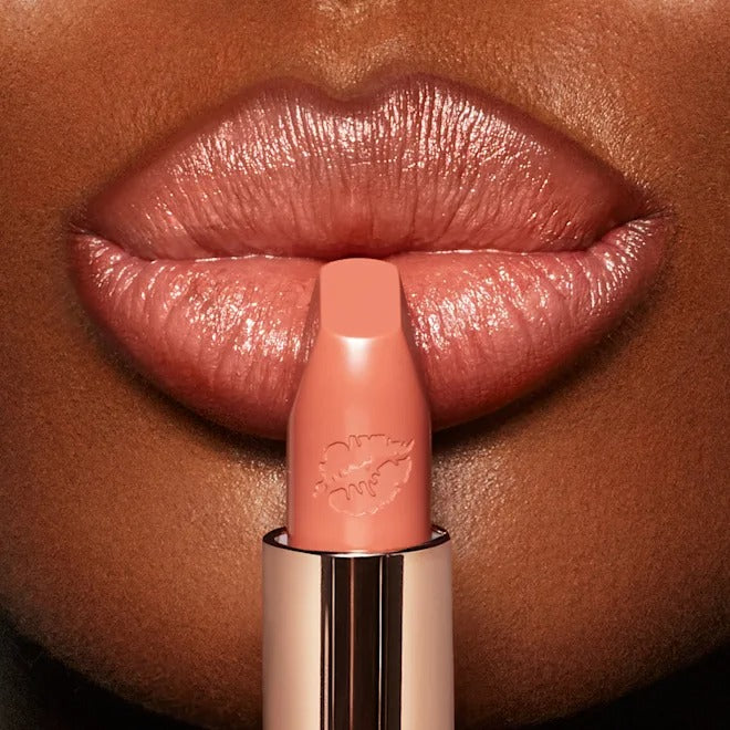 Son Charlotte Tilbury Hot Lips 2 #Angel Alessandra-Kallos