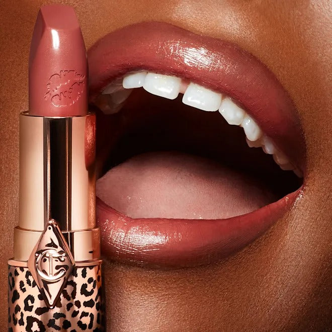 Son Charlotte Tilbury Hot Lips 2 #Glowing Jen-Kallos