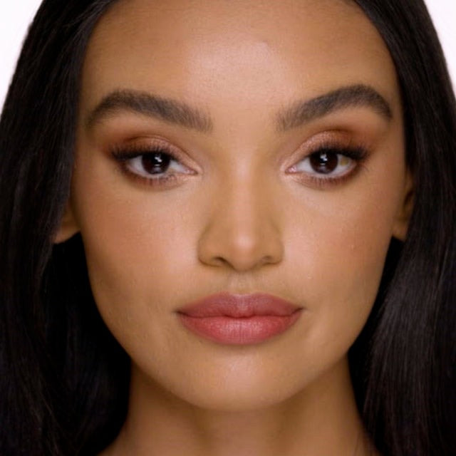 Son Charlotte Tilbury Look Of Love Lipstick #Mrs Kisses