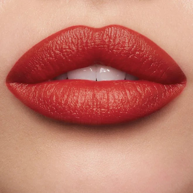 Son Charlotte Tilbury Matte Revolution #Fame Flame
