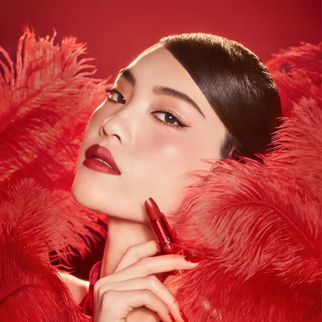 Son Charlotte Tilbury Matte Revolution #Mark Of A Kiss-Kallos