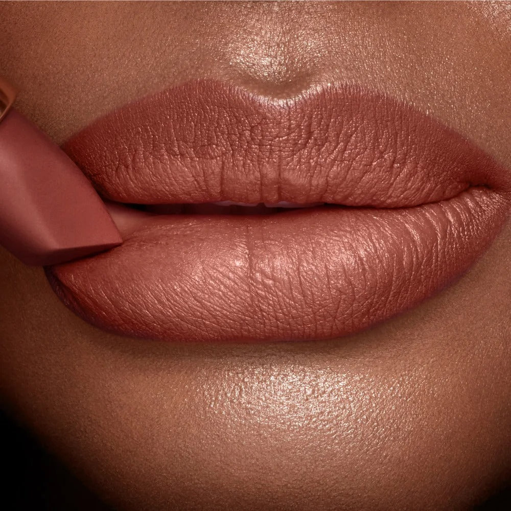 Son Charlotte Tilbury Matte Revolution #Super Fabulous-Kallos