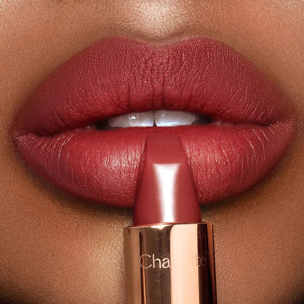 Son Charlotte Tilbury Matte Revolution #Walk Of No Shame