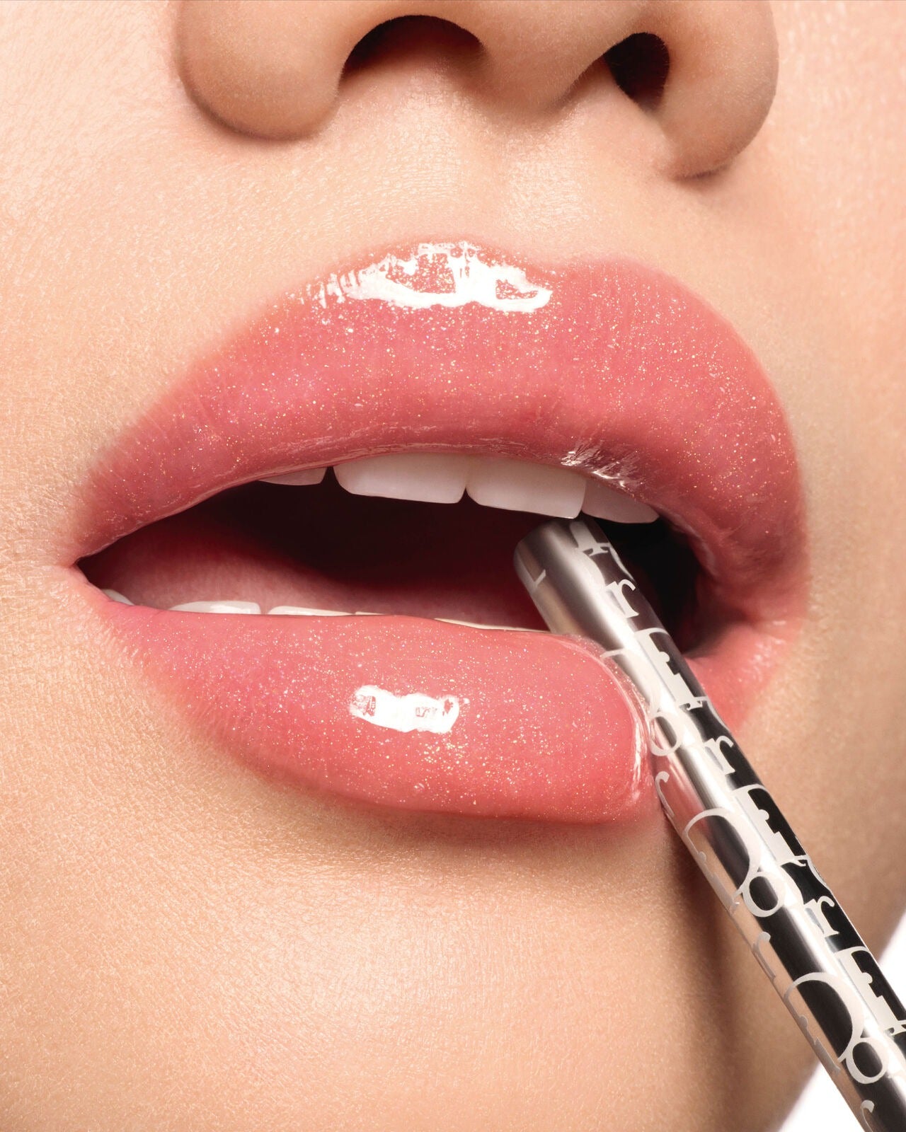 Son DIOR Addict Lip Glow Oil #031 Strawberry-Kallos
